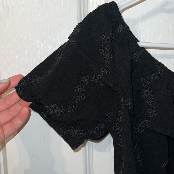 Women’s Short Sleeve - Picture 3 of 3